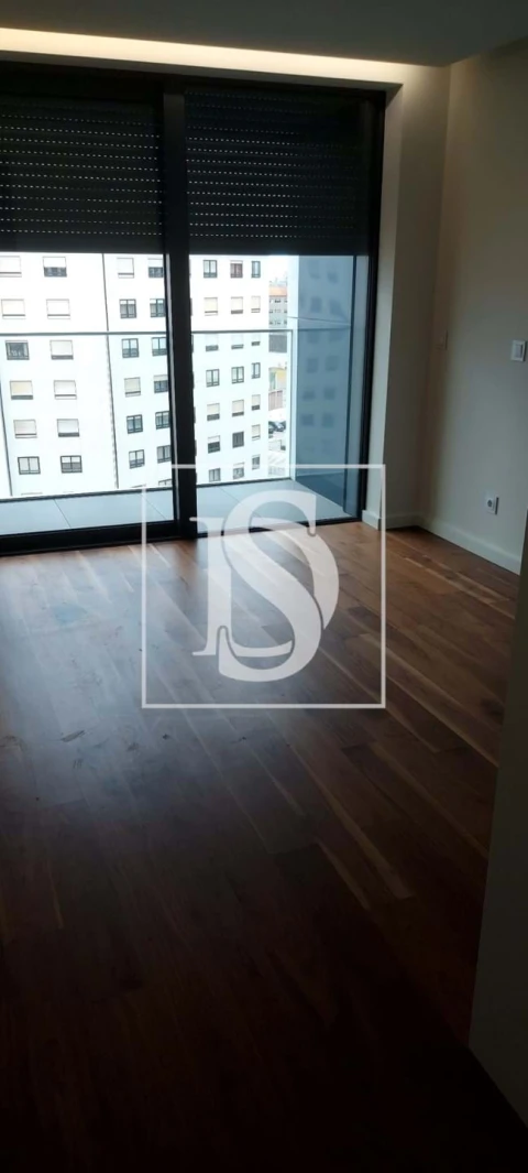 Apartamento T3 para Venda em Santa Marinha e São Pedro da Afurada