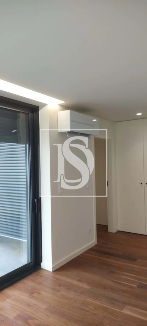Apartamento T3 para Venda em Santa Marinha e São Pedro da Afurada