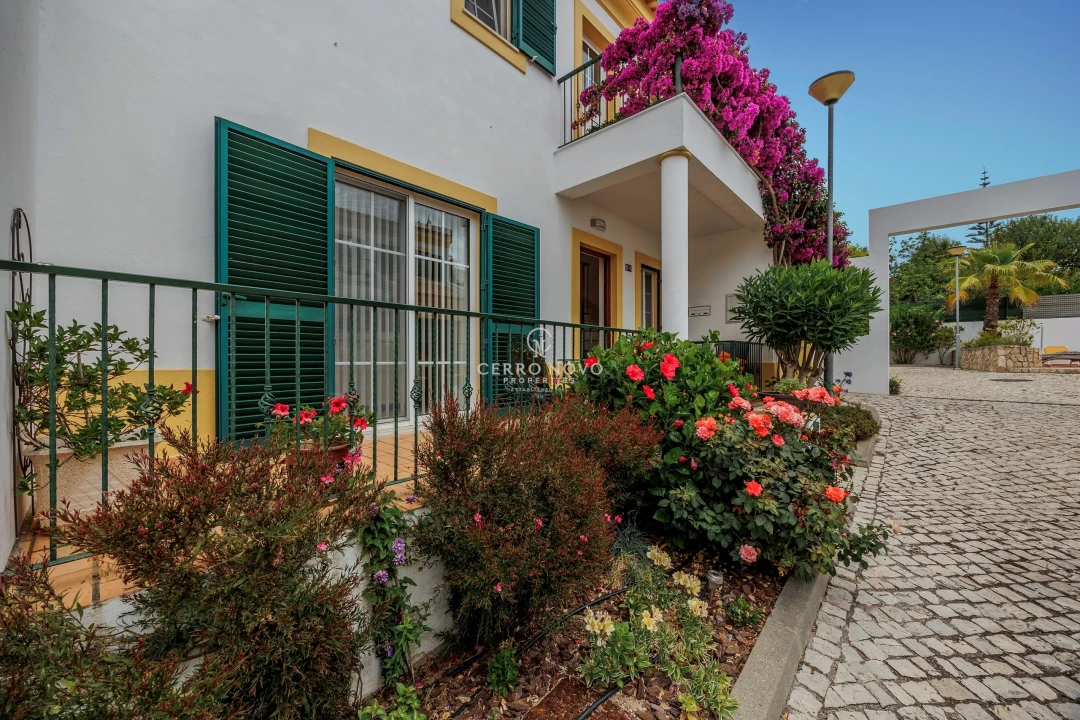 Moradia T3 para Venda em Paderne Foto 8