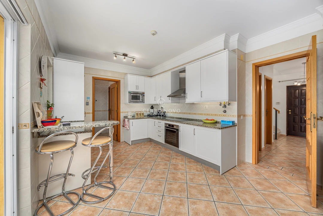 Moradia T3 para Venda em Paderne Foto 11