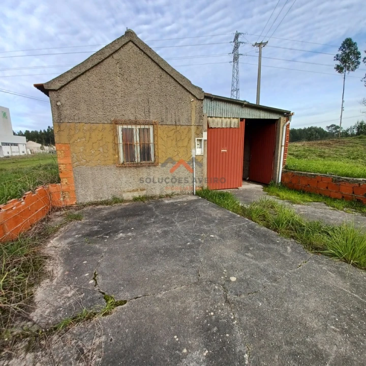 Moradia T2 para Venda em Bustos, Troviscal e Mamarrosa Foto 1