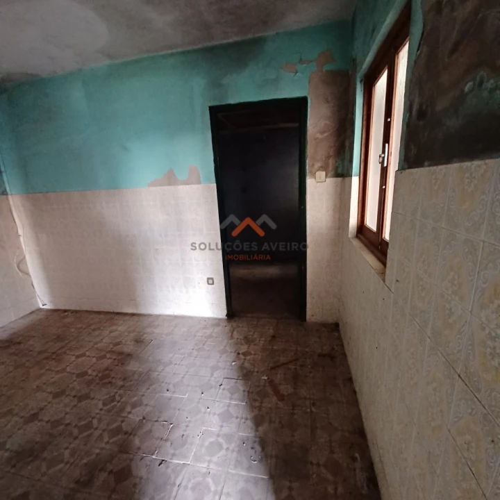 Moradia T2 para Venda em Bustos, Troviscal e Mamarrosa Foto 10