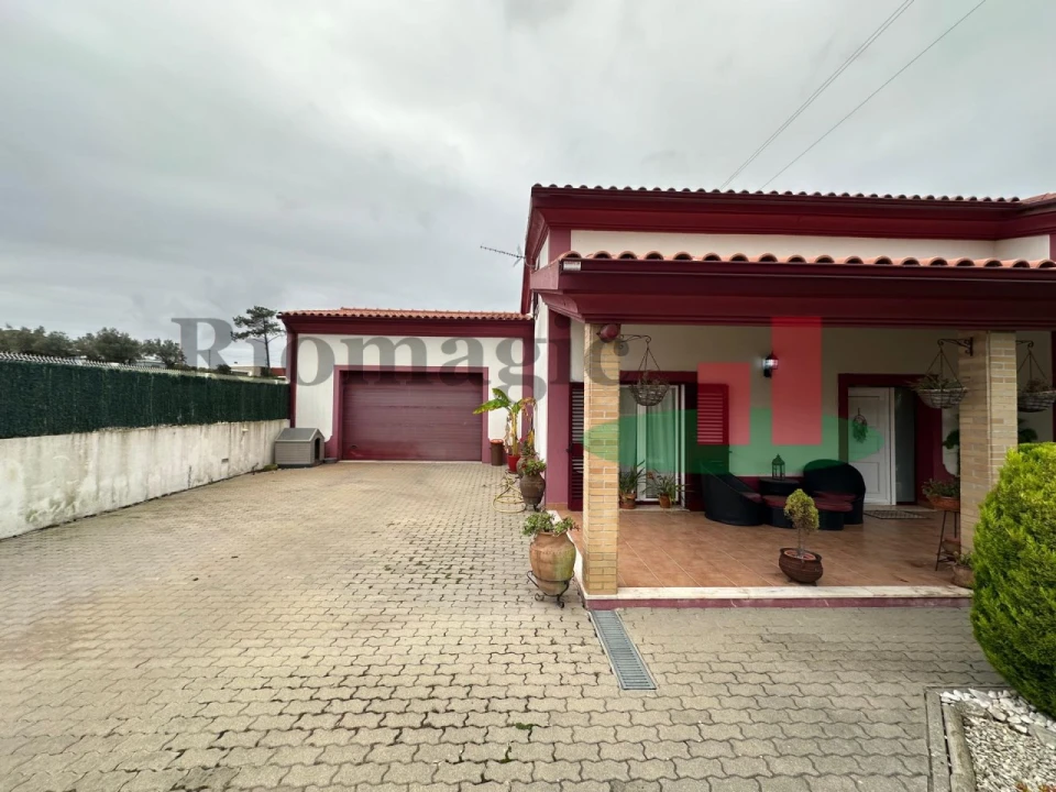 Moradia T3 para Venda em Rio Maior Foto 35