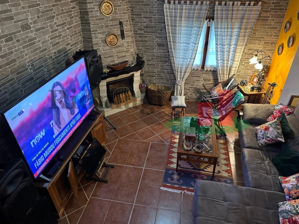 Moradia T3 para Venda em Rio Maior Foto 5