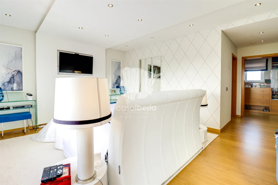 Moradia T4 para Venda em Santo Estêvão Foto 13