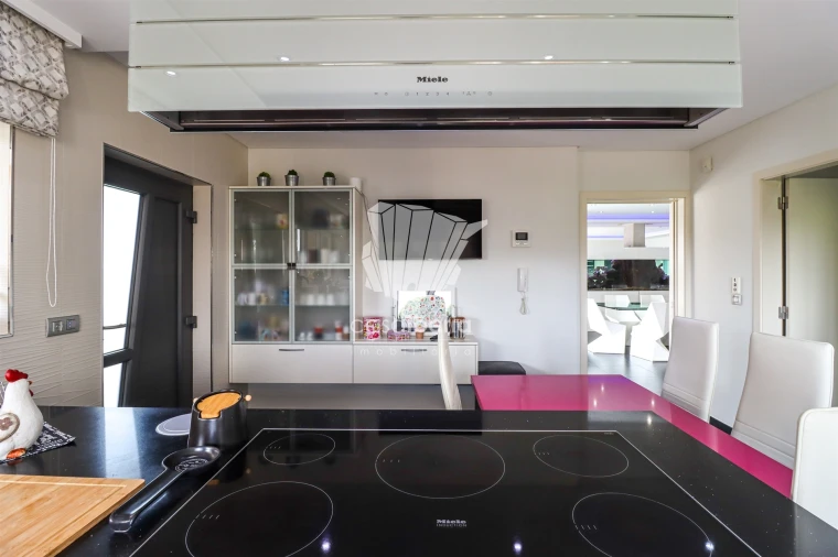 Moradia T4 para Venda em Santo Estêvão Foto 45