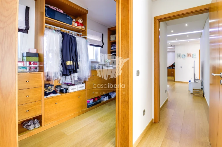 Moradia T4 para Venda em Santo Estêvão Foto 23