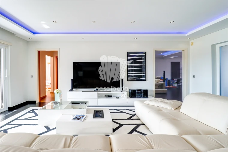 Moradia T4 para Venda em Santo Estêvão Foto 37