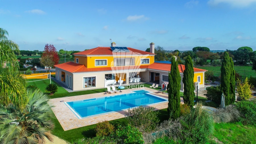 Moradia T4 para Venda em Santo Estêvão Foto 76