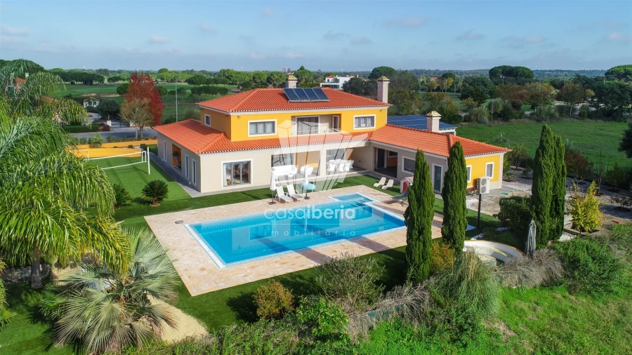 Moradia T4 para Venda em Santo Estêvão Foto 75