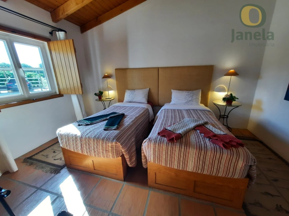 Quinta T9 para Venda em São Teotónio Foto 53