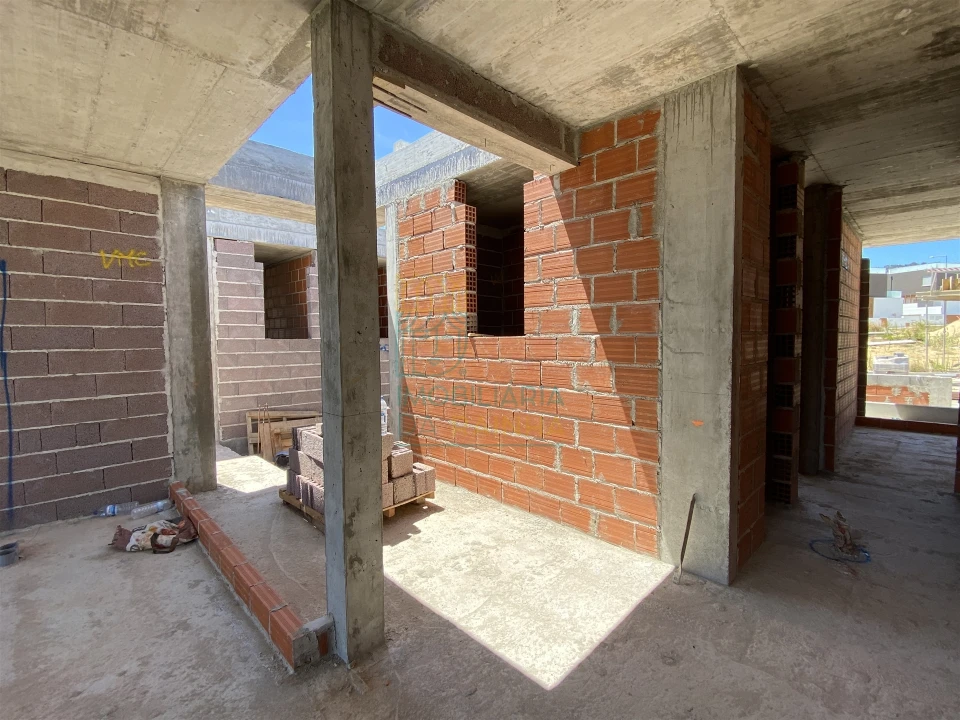 Moradia T2 para Venda em Tornada e Salir do Porto Foto 5