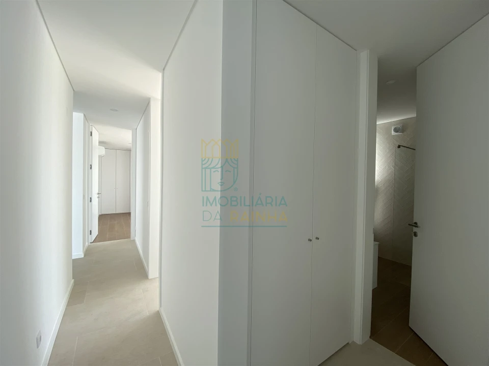 Moradia T2 para Venda em Tornada e Salir do Porto Foto 20