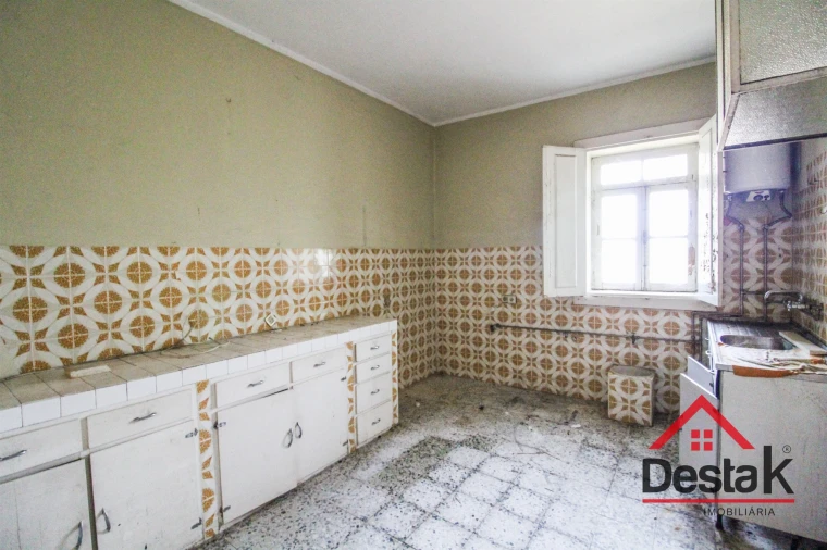 Moradia T5 para Venda em São Pedro do Sul, Várzea e Baiões Foto 9