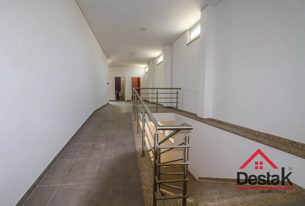Loja para Venda em Viseu Foto 13