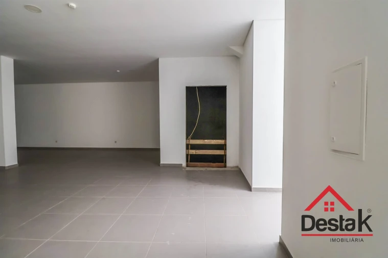 Loja para Venda em Viseu Foto 12
