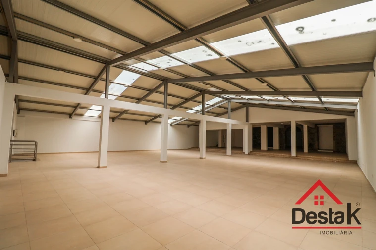 Loja para Venda em Viseu Foto 6