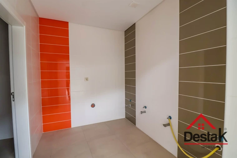 Loja para Venda em Viseu Foto 11