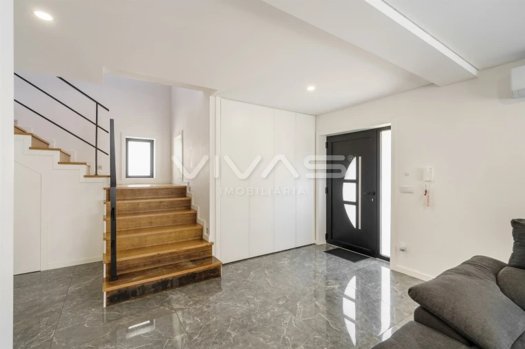 Moradia T4 para Venda em Turiz Foto 15