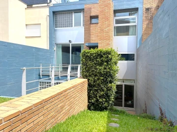 Moradia T4 para Venda em Aldoar, Foz do Douro e Nevogilde
