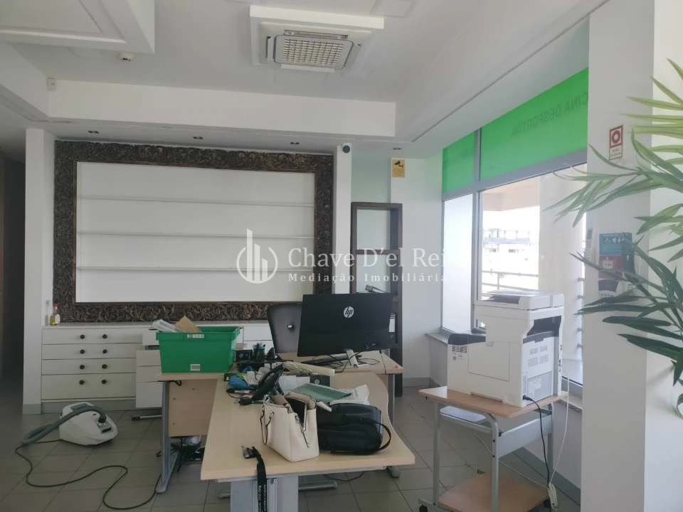 Loja para Arrendamento em Viseu Foto 24