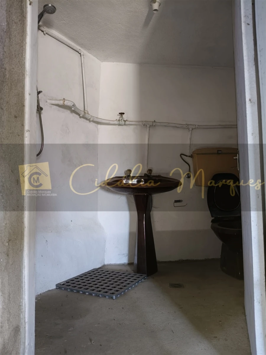 Negócio para Venda em Aguiar da Beira e Coruche Foto 19