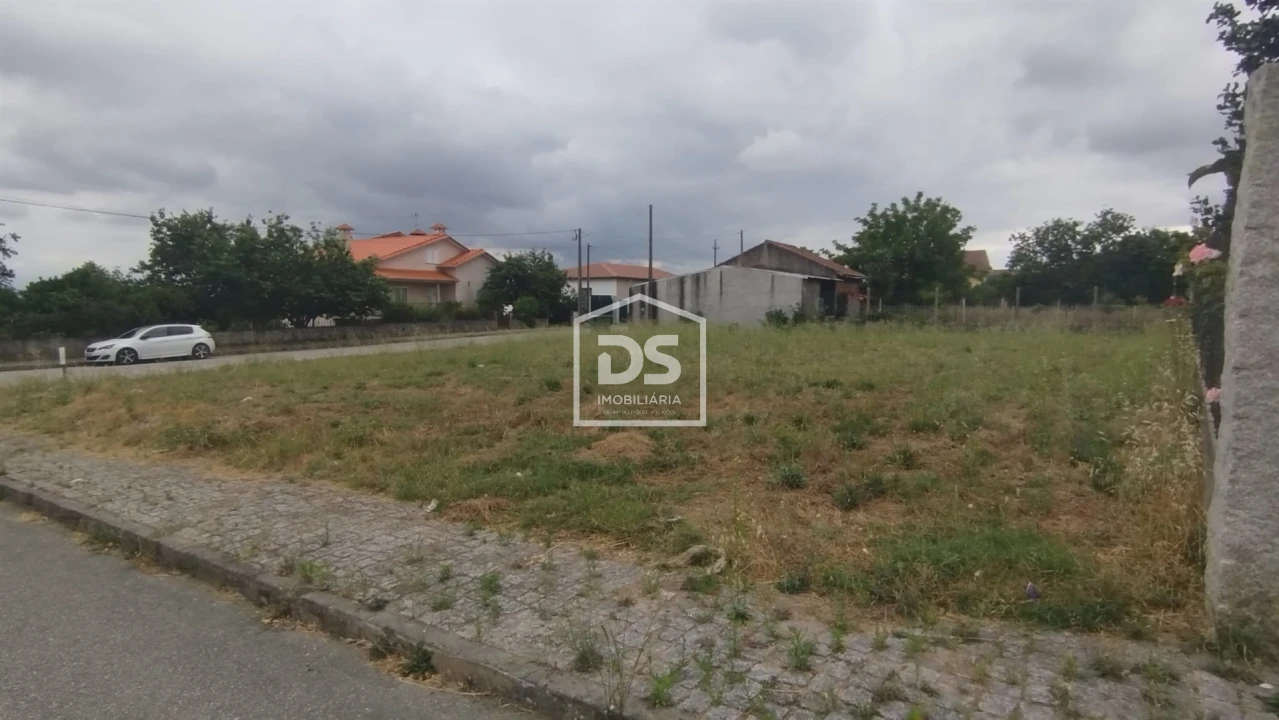 Terreno para Venda em Cabanas de Viriato Foto 11