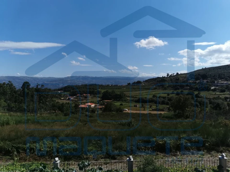 Quinta T2 para Venda em Gestaço Foto 2