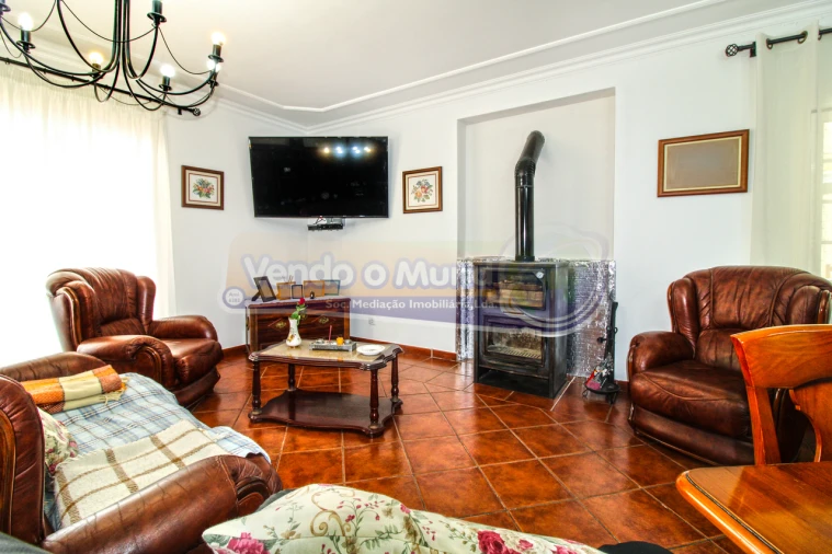 Moradia T2 para Venda em Salvaterra de Magos e Foros de Salvaterra Foto 13