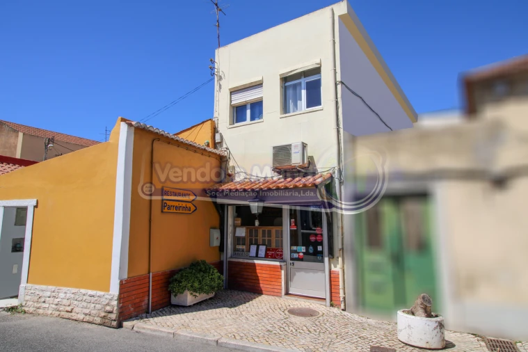 Negócio para Venda em Barcarena Foto 1