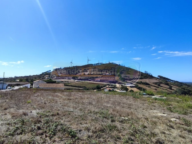 Terreno para Venda em Venda do Pinheiro e Santo Estêvão das Galés Foto 2