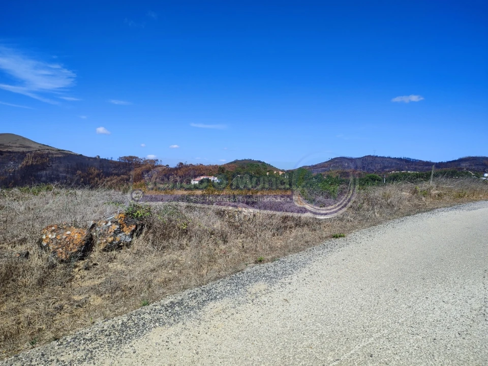 Terreno para Venda em Venda do Pinheiro e Santo Estêvão das Galés Foto 4