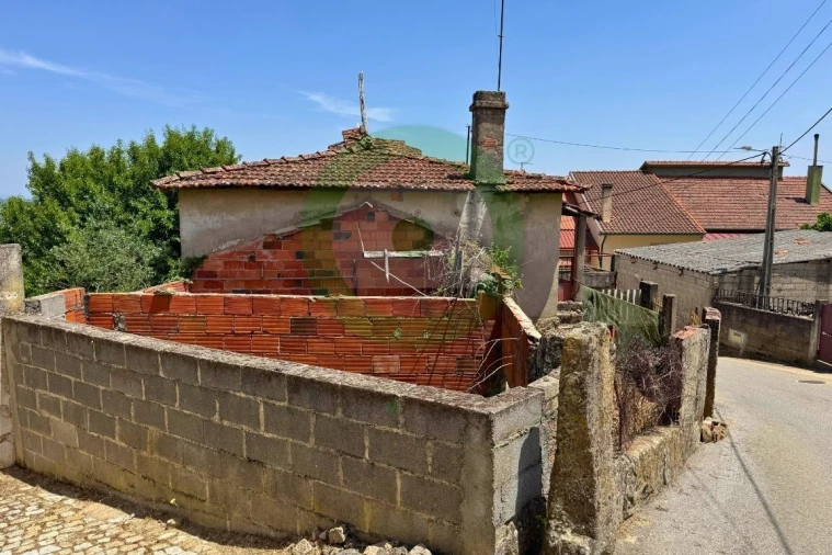 Moradia T0 para Venda em Argeriz Foto 2