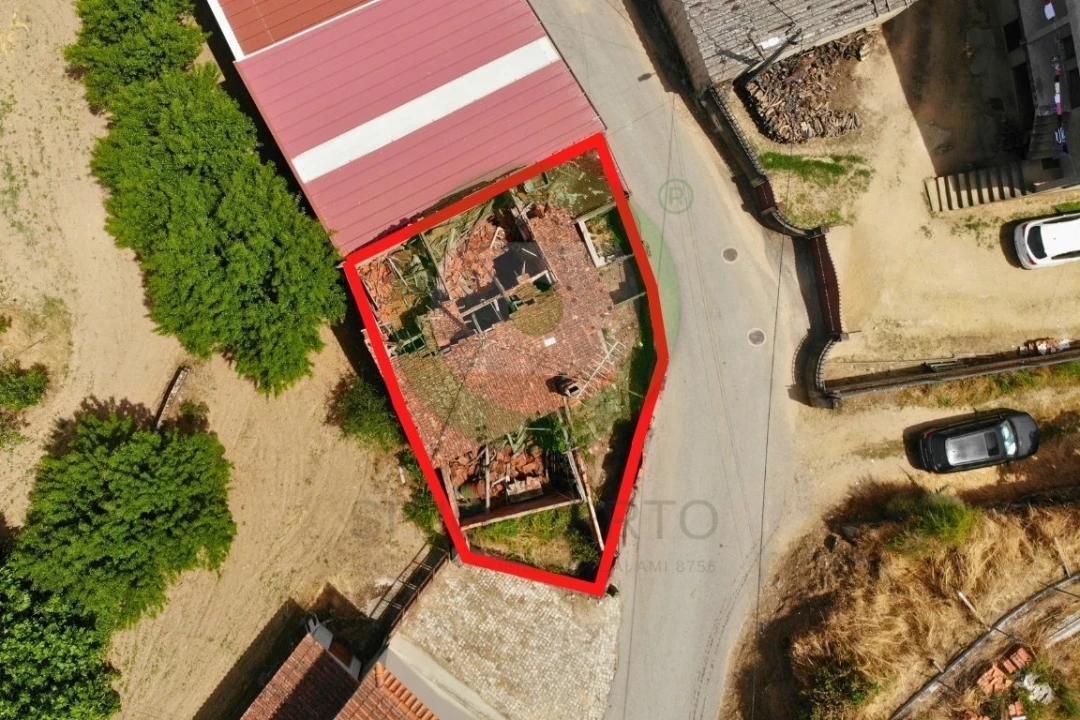 Moradia T0 para Venda em Argeriz Foto 1