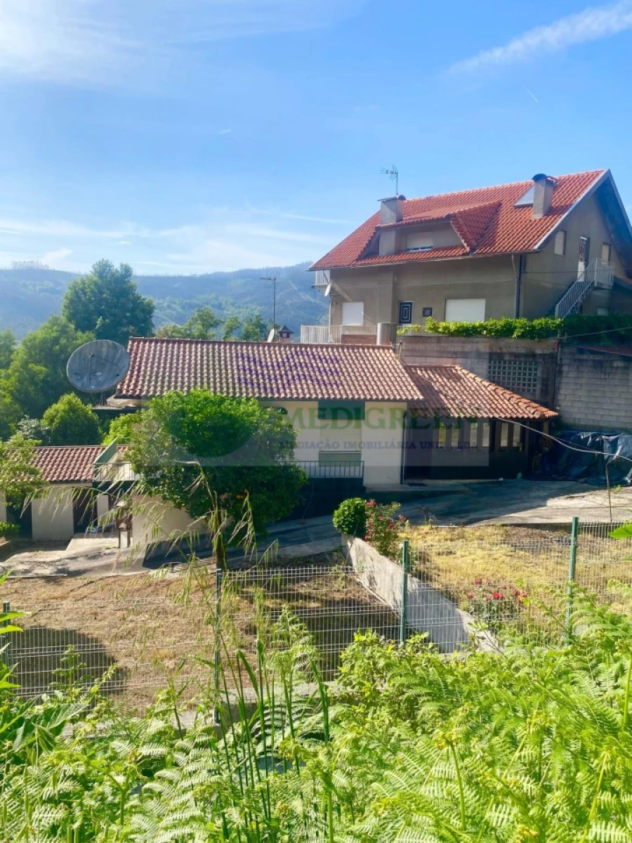 Moradia T2 para Venda em Cedrim e Paradela Foto 39