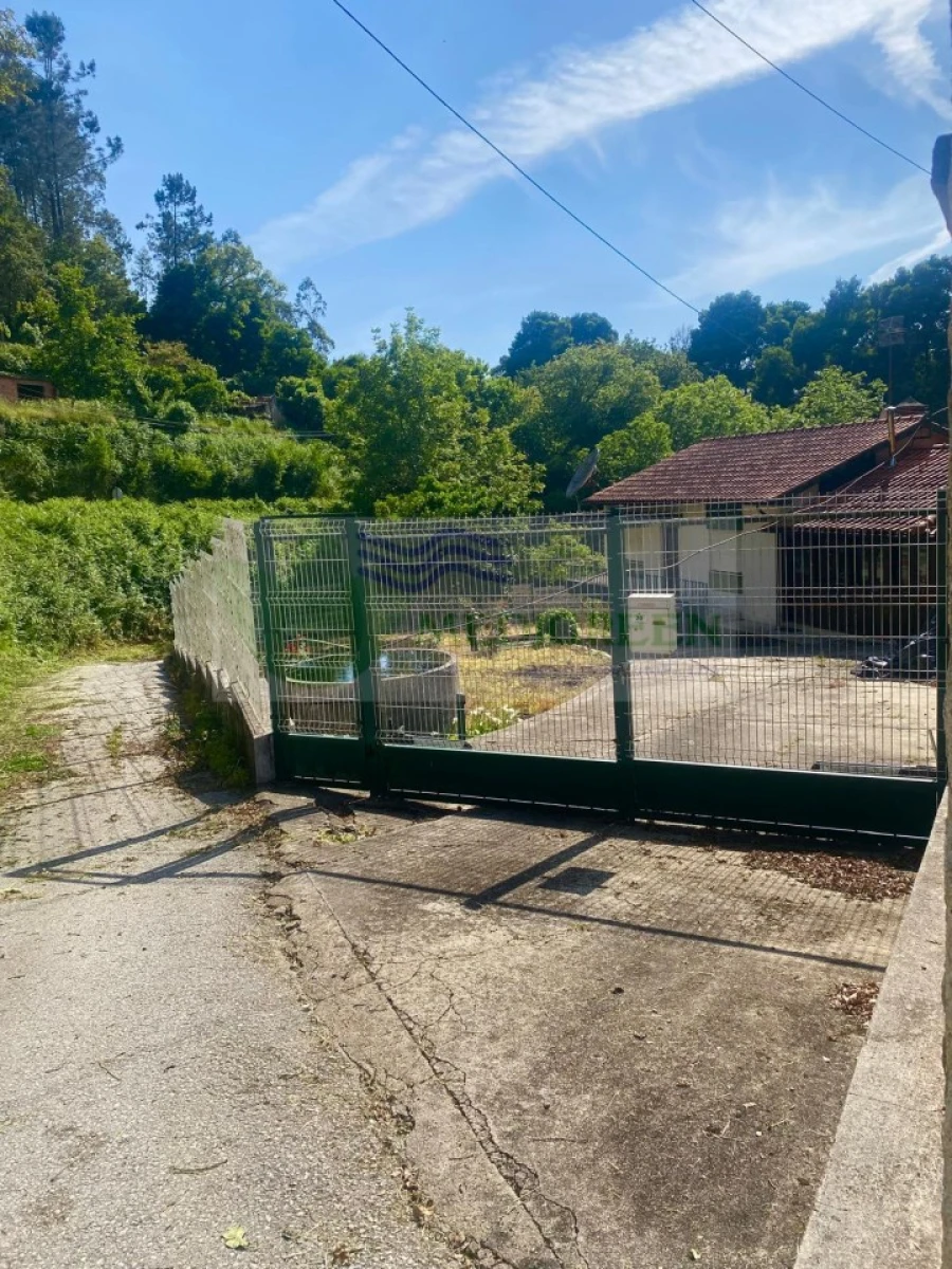 Moradia T2 para Venda em Cedrim e Paradela Foto 40