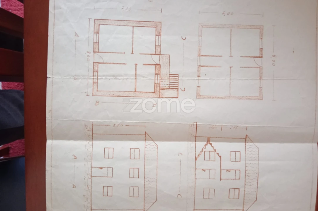 Moradia T5 para Venda em Miranda do Douro Foto 10