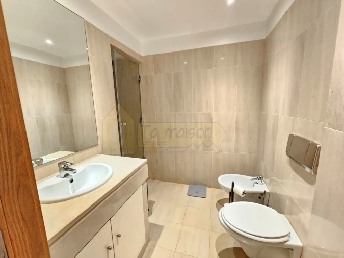 Apartamento T3 para Venda em São Brás de Alportel Foto 9