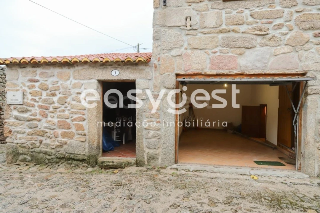 Moradia T2 para Venda em Castelo Bom Foto 5