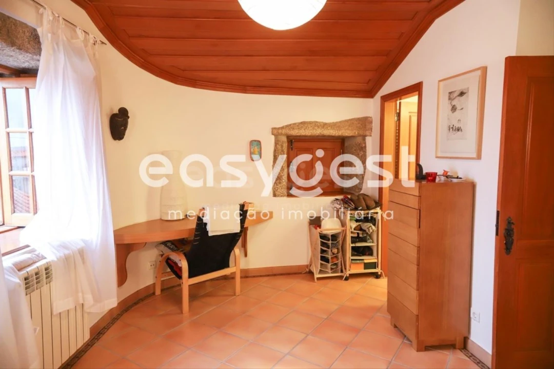 Moradia T2 para Venda em Castelo Bom Foto 20