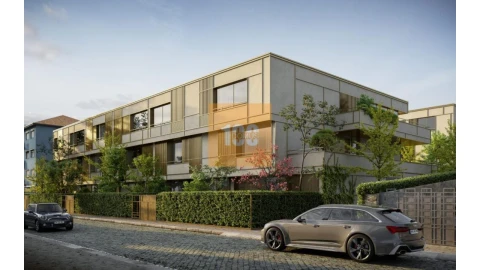 Apartamento T4 para Venda em Lordelo do Ouro e Massarelos