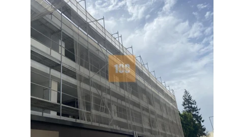 Apartamento T4 para Venda em Lordelo do Ouro e Massarelos