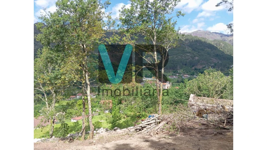 Moradia T2 para Venda em Cabril Foto 15