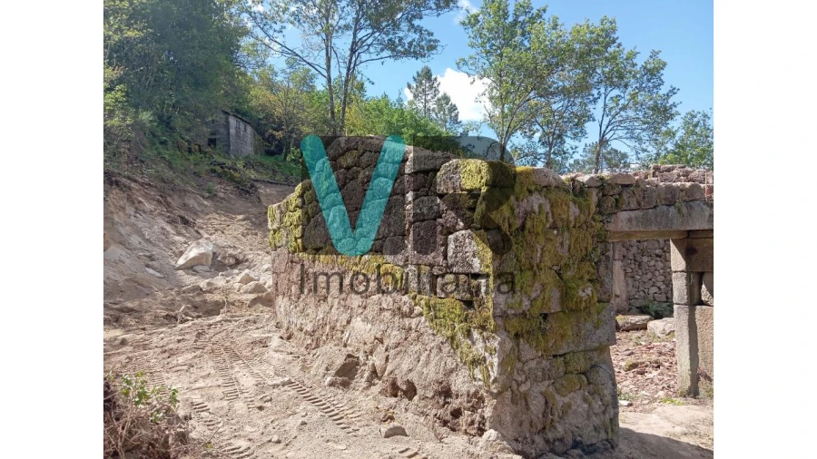 Moradia T2 para Venda em Cabril Foto 19