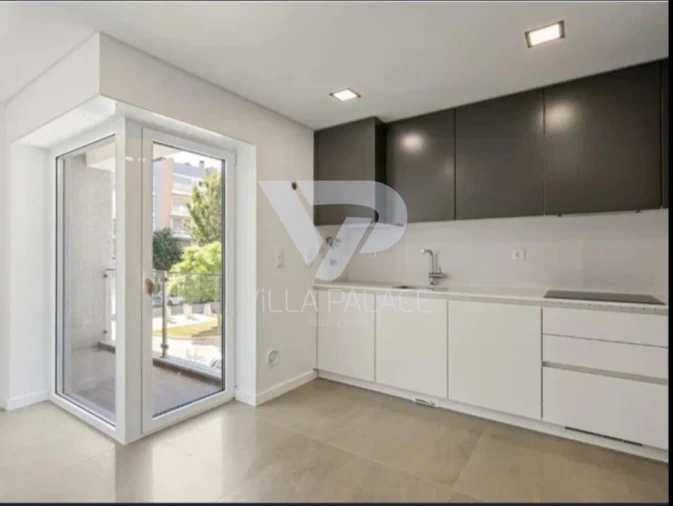 Apartamento T3 para Arrendamento em Carcavelos e Parede Foto 9