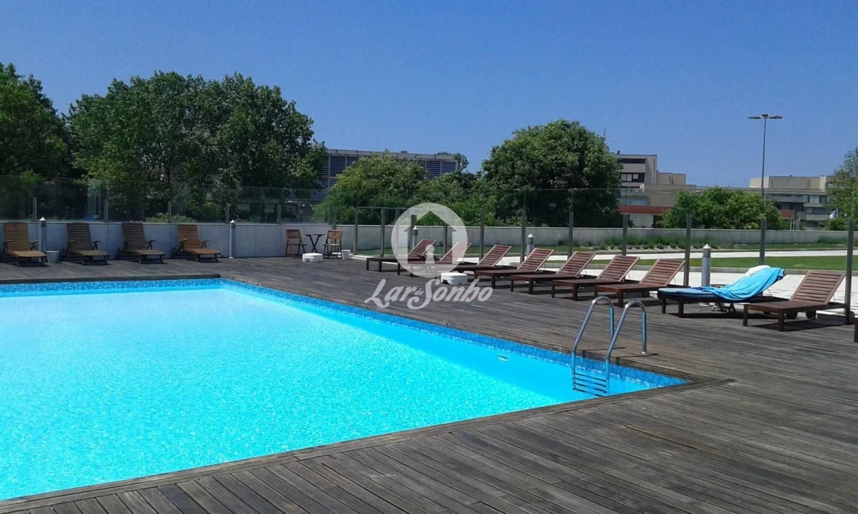 Apartamento T4 para Venda em Aldoar, Foz do Douro e Nevogilde Foto 2