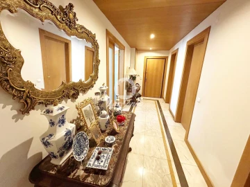 Apartamento T4 para Venda em Aldoar, Foz do Douro e Nevogilde