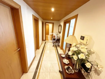 Apartamento T4 para Venda em Aldoar, Foz do Douro e Nevogilde