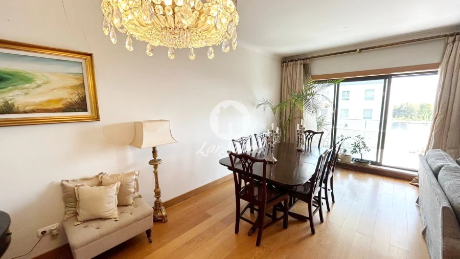 Apartamento T4 para Venda em Aldoar, Foz do Douro e Nevogilde Foto 8