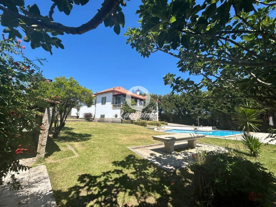 Quinta T6 para Venda em Arcozelo Foto 3